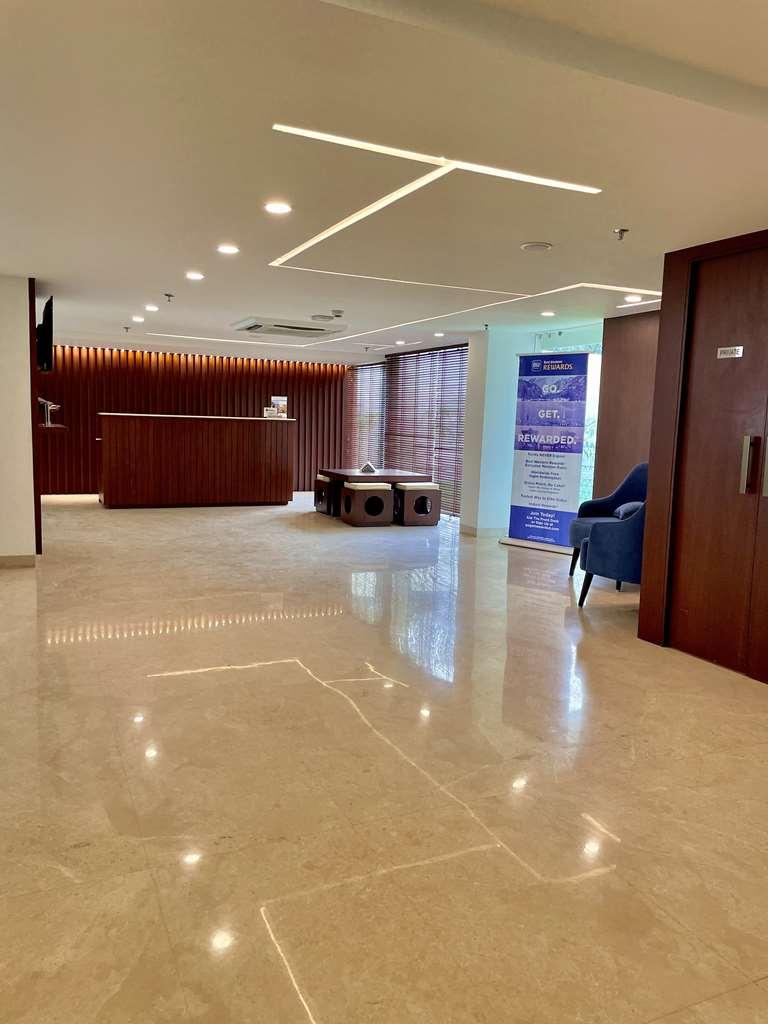 Best Western Maharani Bagh New Delhi Interior photo